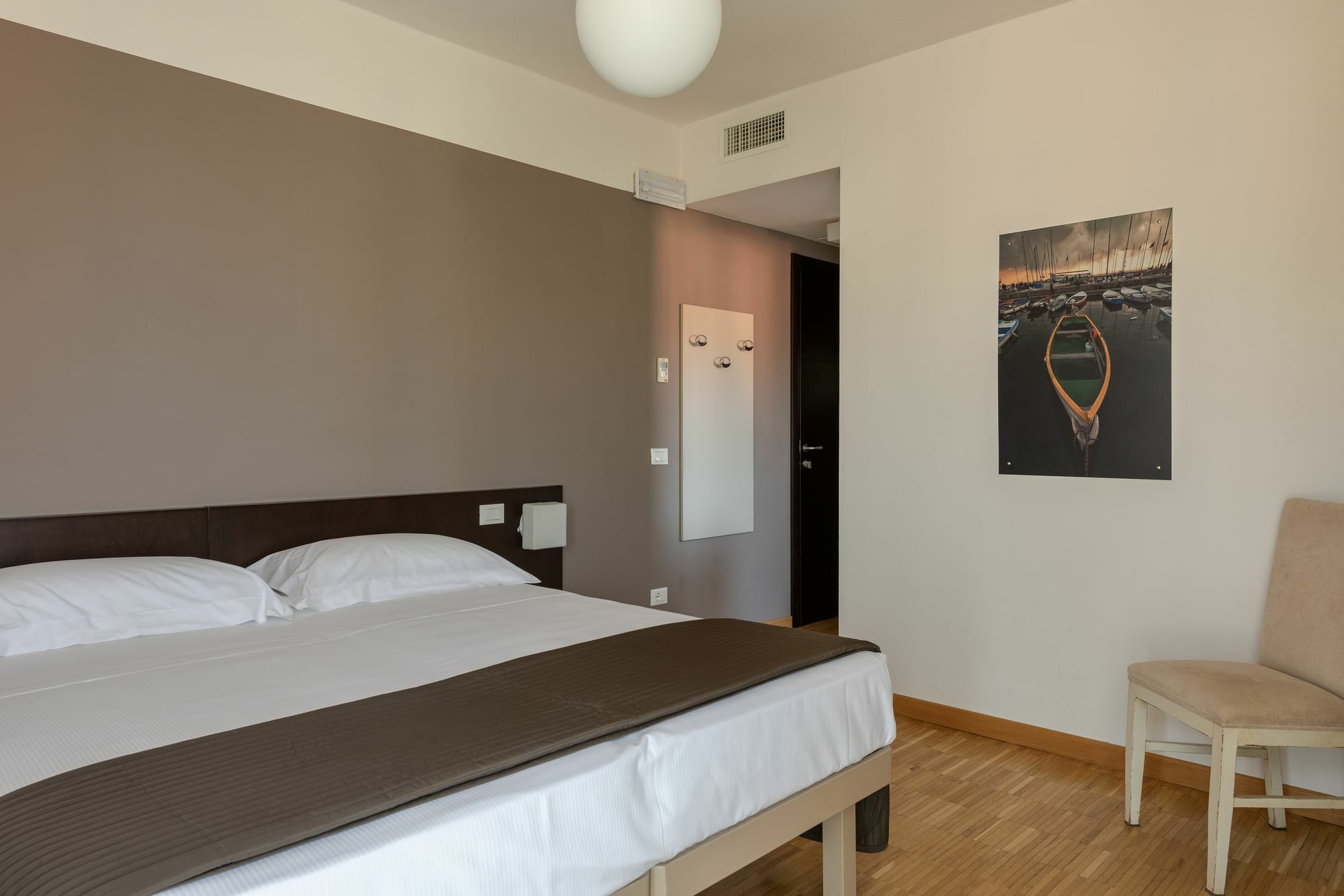 Vialeromadodici Rooms & Apartments Lazise Eksteriør billede